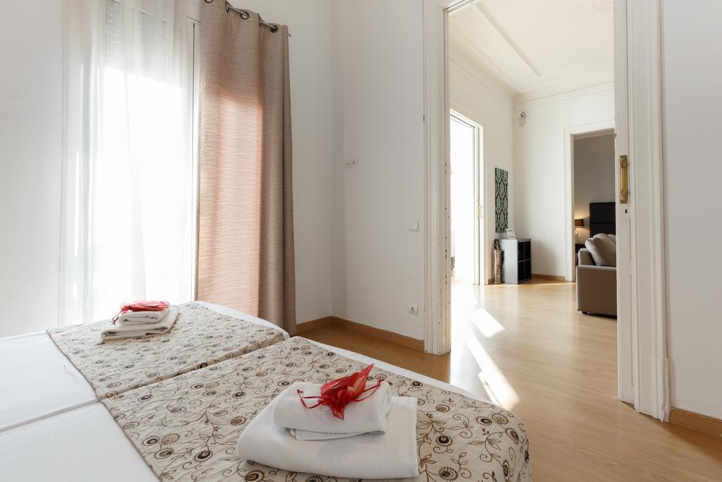 Alcam Paseo De Gracia Apartment Barcelona Exterior photo