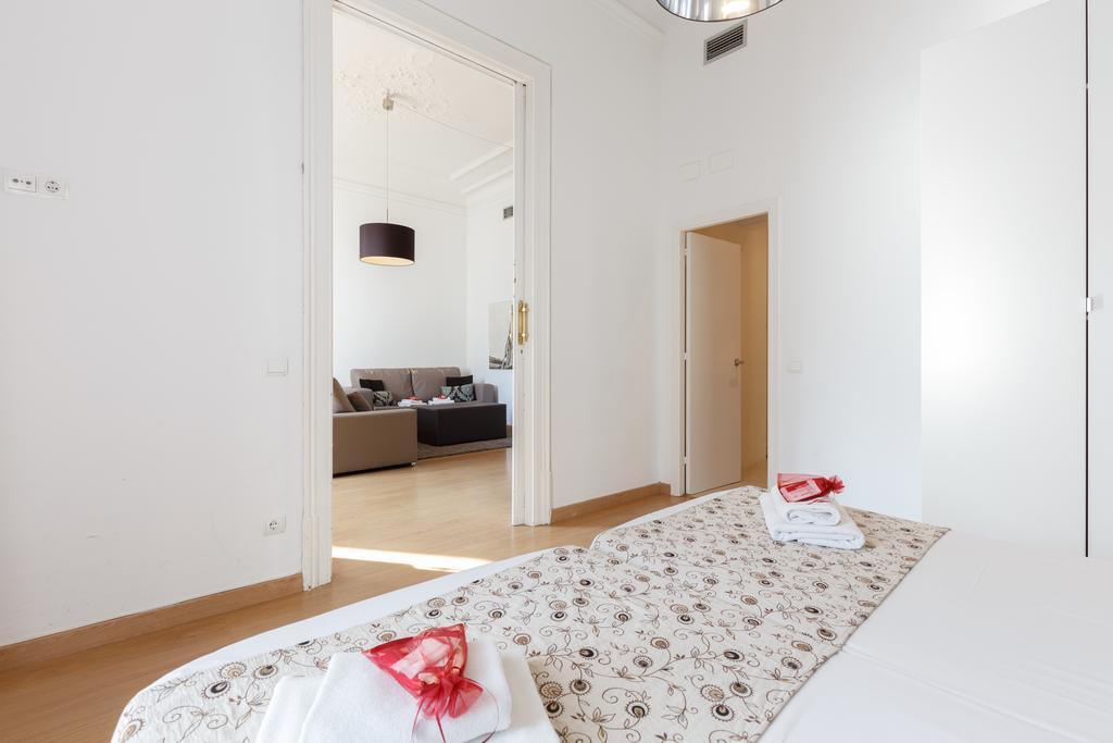 Alcam Paseo De Gracia Apartment Barcelona Exterior photo